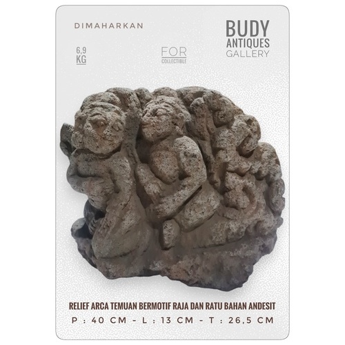 Relief Arca Temuan Bermotif Raja Dan Ratu Bahan Andesit