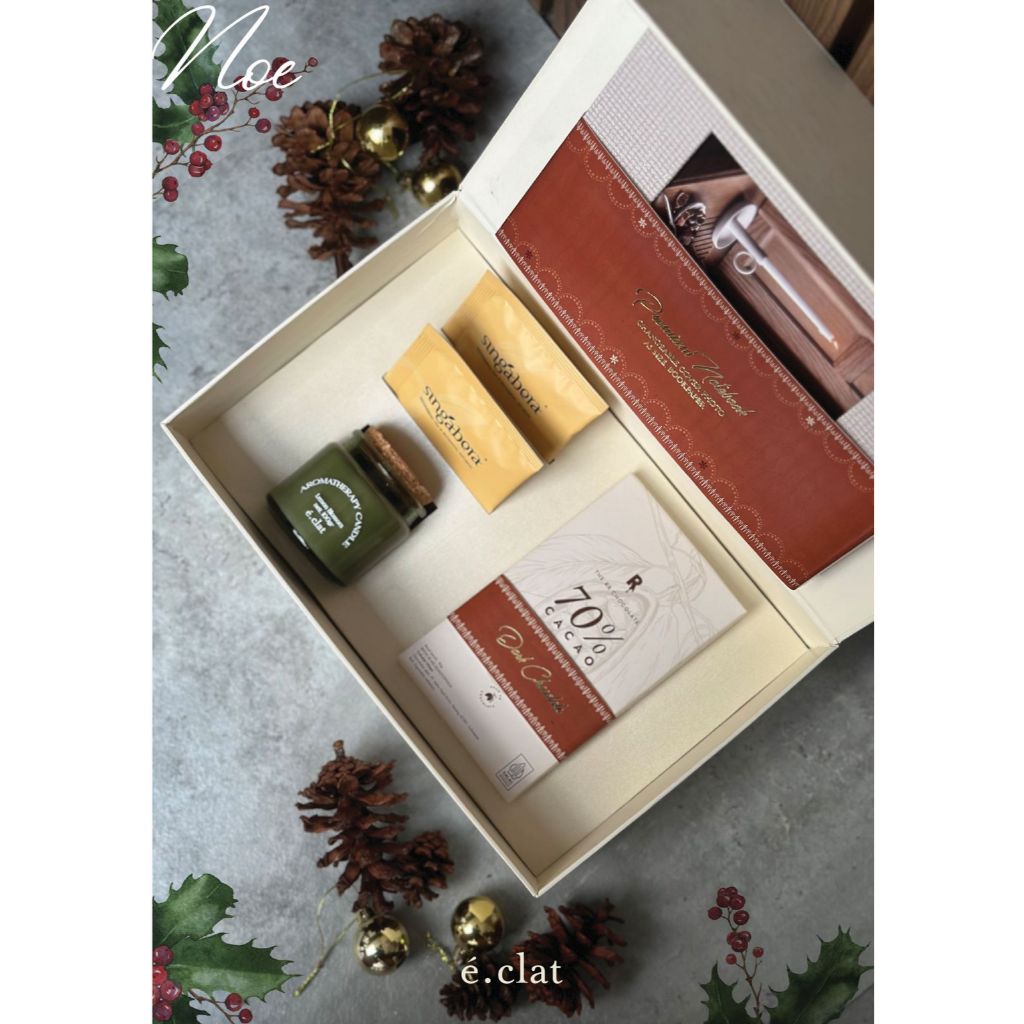 

Noe Holiday Hampers ( Ready Stok)