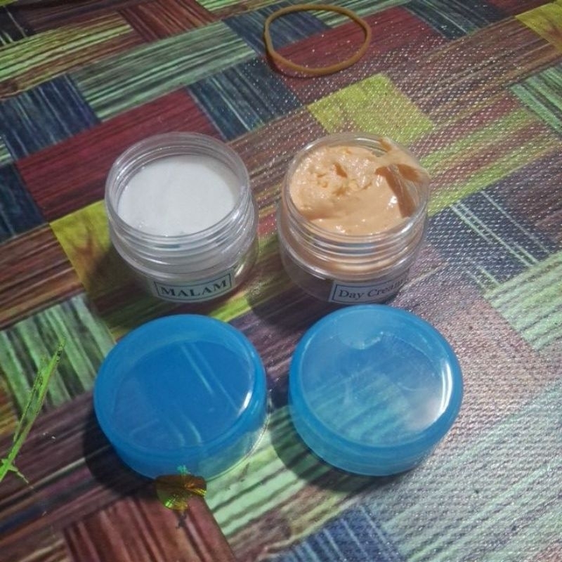 CREAM WALET BIRU SIANG/MALAM