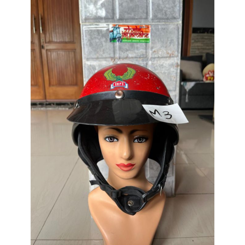 HELM VINTAGE Helm Chips Vespa Ori Merah