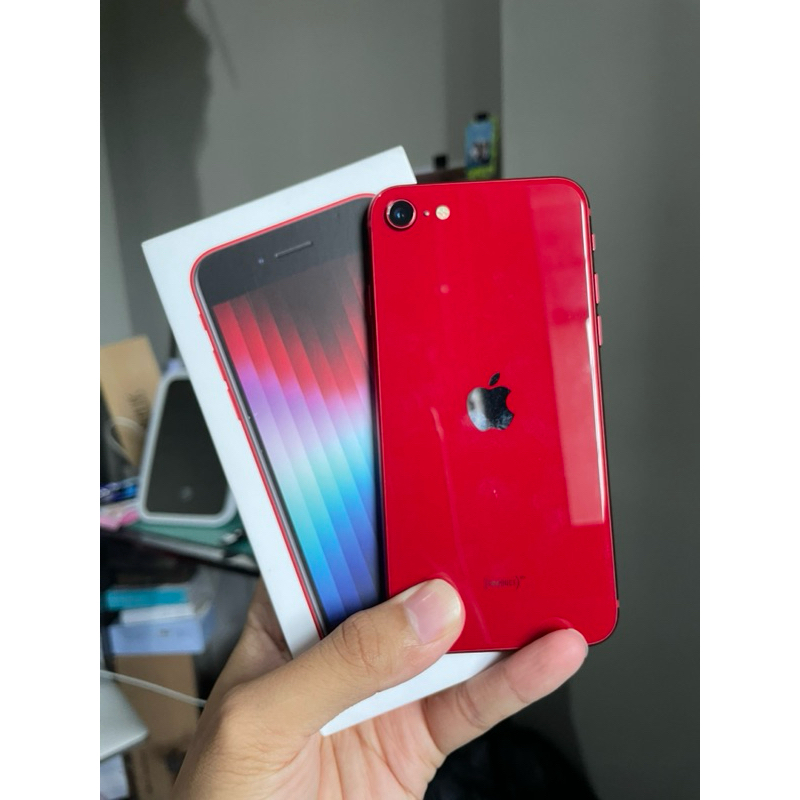 iphone se gen 3 2022 128gb red product