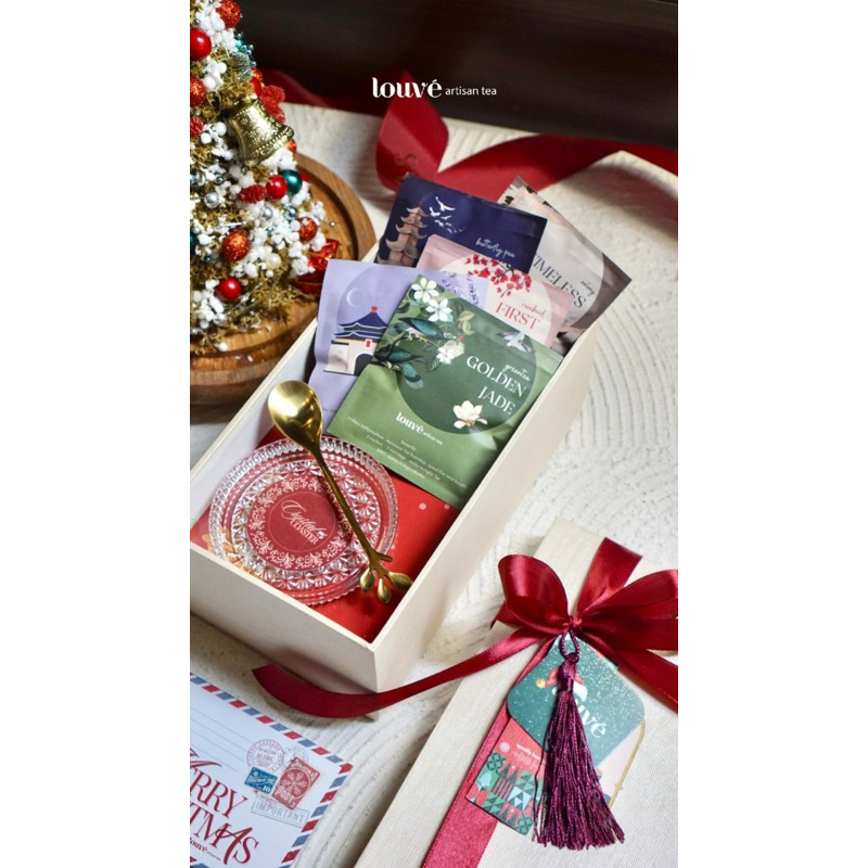 

ESMEE - CHRISTMAS HAMPERS KADO NATAL PARCEL