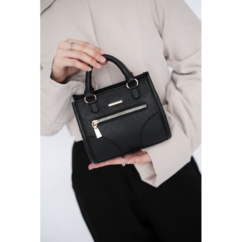 NEW ARRIVAL >> FLICKA BOWIE | LORA BAG Slingbag flicka S66 | flicka s 66