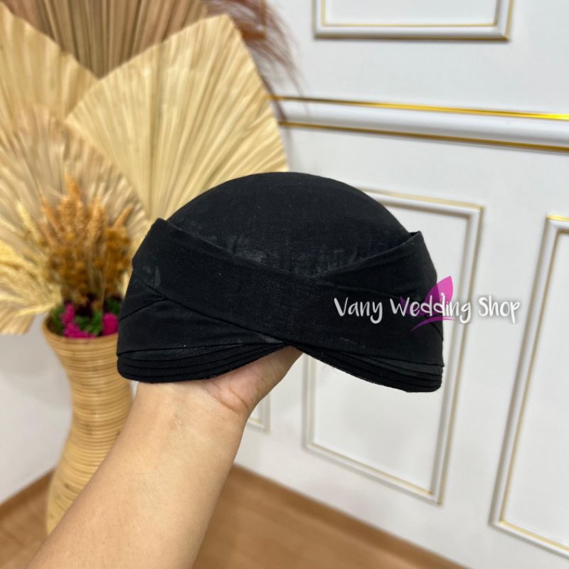 Blangkon Solo - Hitam Polos