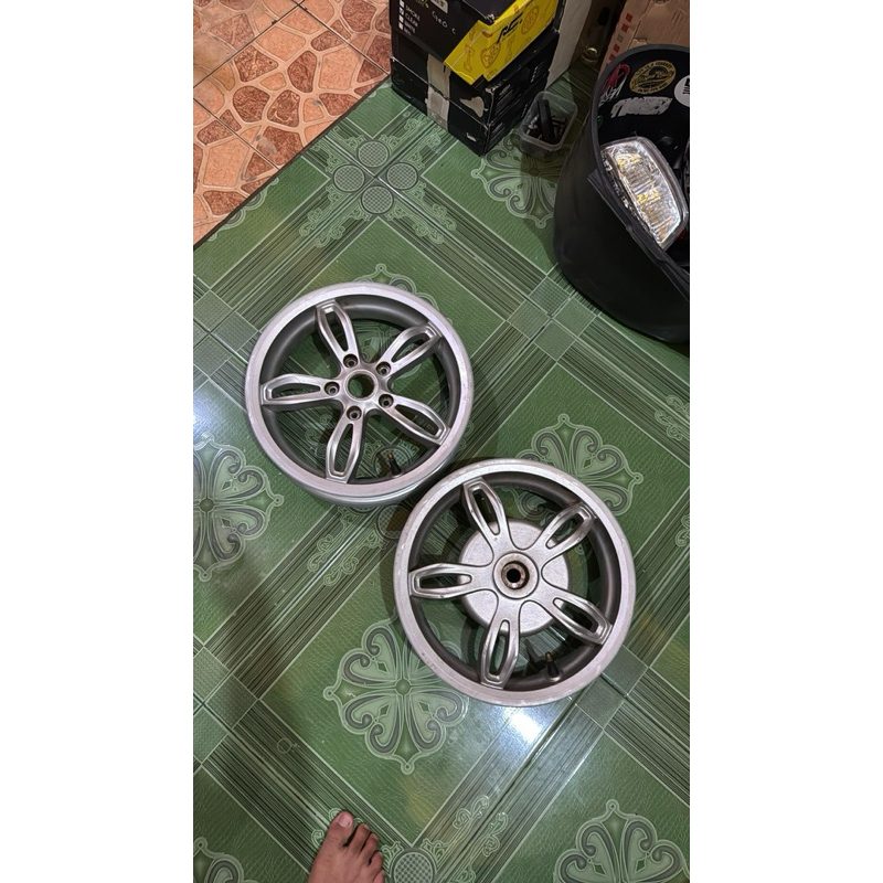 velg vespa primavera ABS