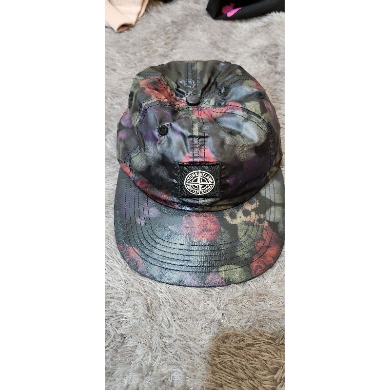 Topi Stone Island X Supreme (used) 100% original