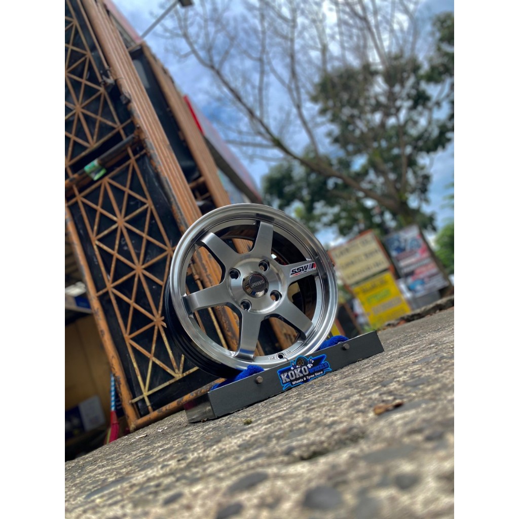Velg Mobil SSW s205 te37 ring15 bisa untuk Avanza Xenia Kijang Dll
