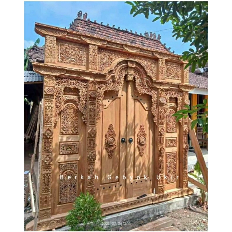 pintu gebyok jawa/pintu rumah gebyok modern ful kayu jati ukir jepara