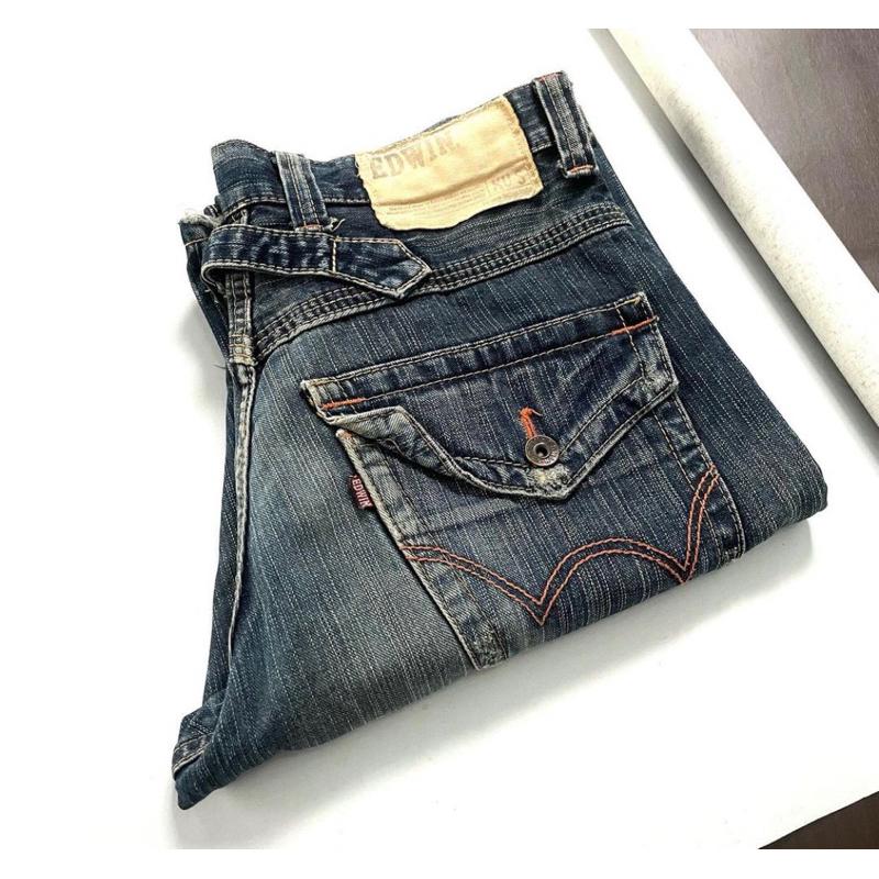 Edwin XVS Buckle Back Fading Jeans (CU12)