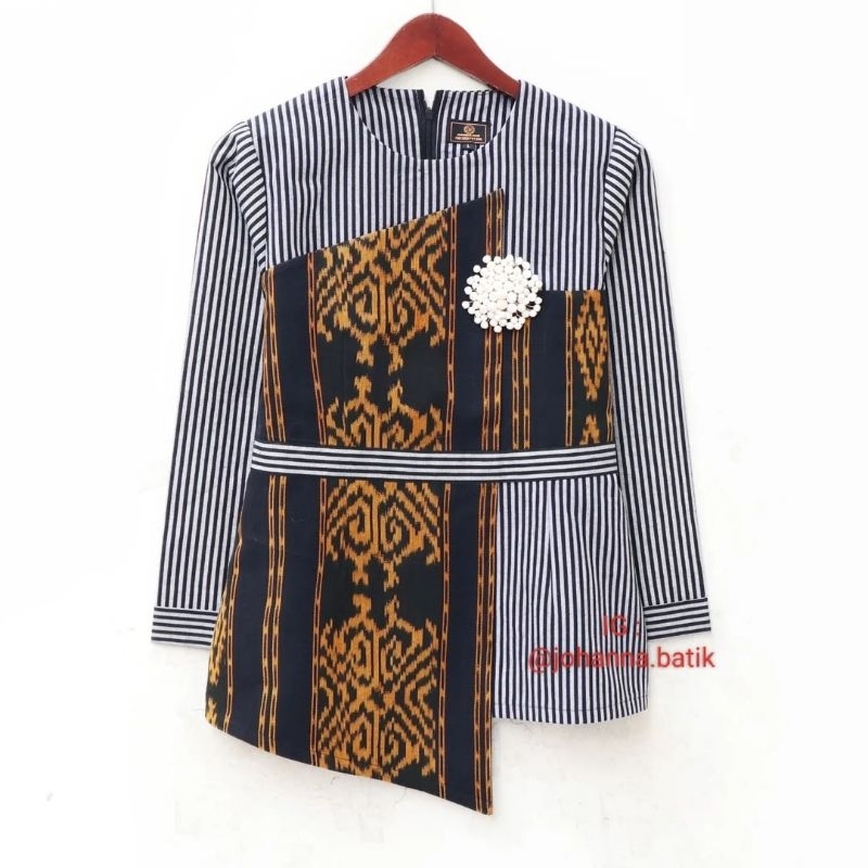blouse lurik tenun jepara blouse lurik atasan lurik-atasan tenun-atasan wanita atasan tenun jepara b
