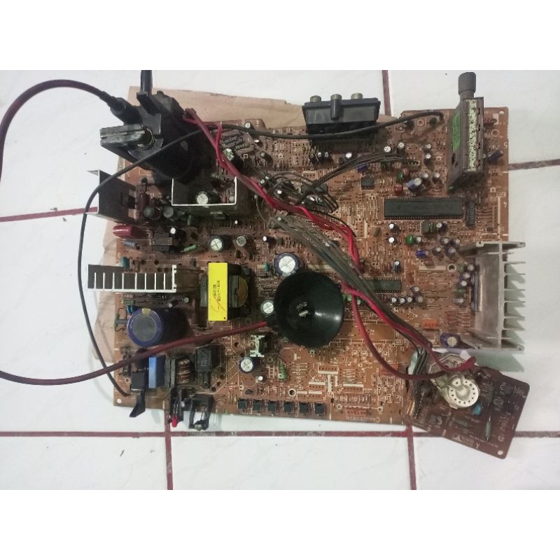 mesin tv LG flatron 21