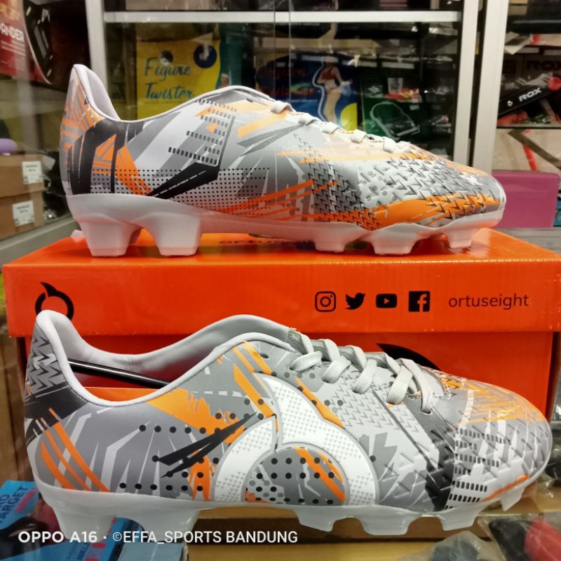 sepatu shoes soccer ball sepak bola ortus8 ortus 8 ortuseight havoc ORIGINAL