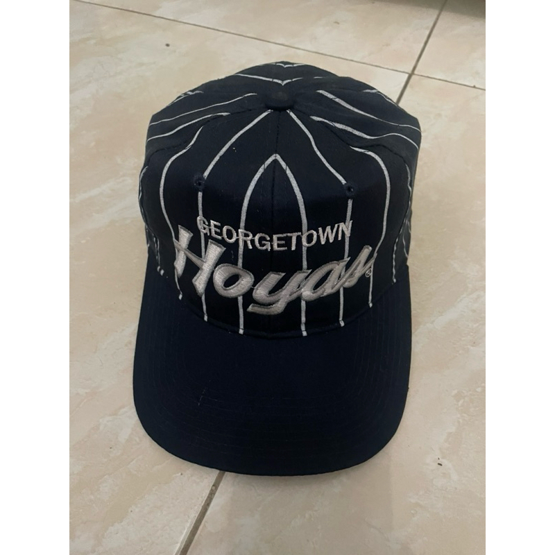 Topi Vintage georgtown hoyas strip mulus