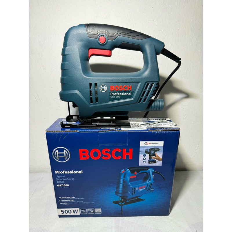 mesin jigsaw GST680 bosch / mesin gergaji triplek bosch