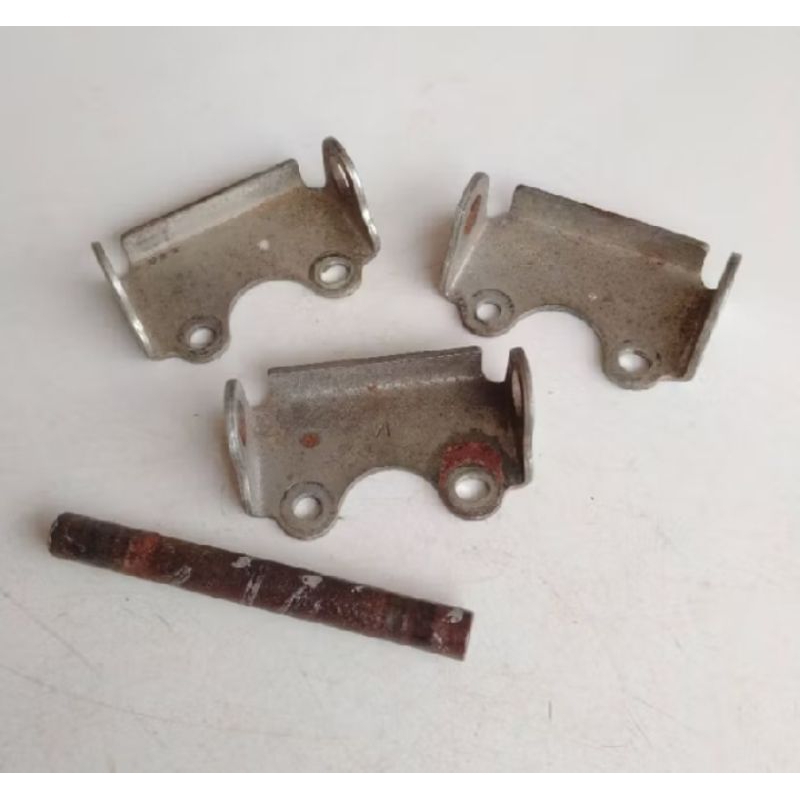 engsel jok dudukan jok motor Yamaha Mio smael Mio sporty Mio soul karbu Fino karbu bekas second orgi