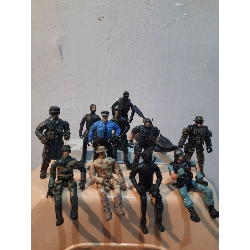 Figure Tentara Chapmei