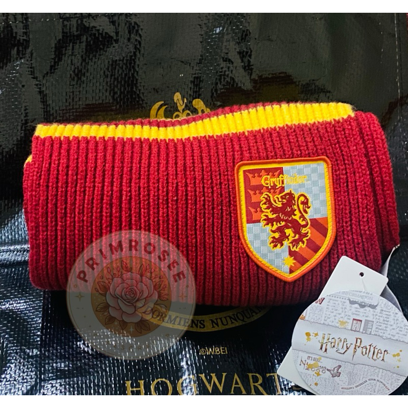 [SG] Harry Potter x Miniso singapore x HARRY POTTER Gryffindor Slytherin Ravenclaw Hufflepuff syal s
