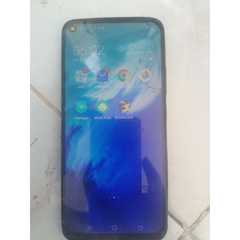 vivo y30 minus lcd retak