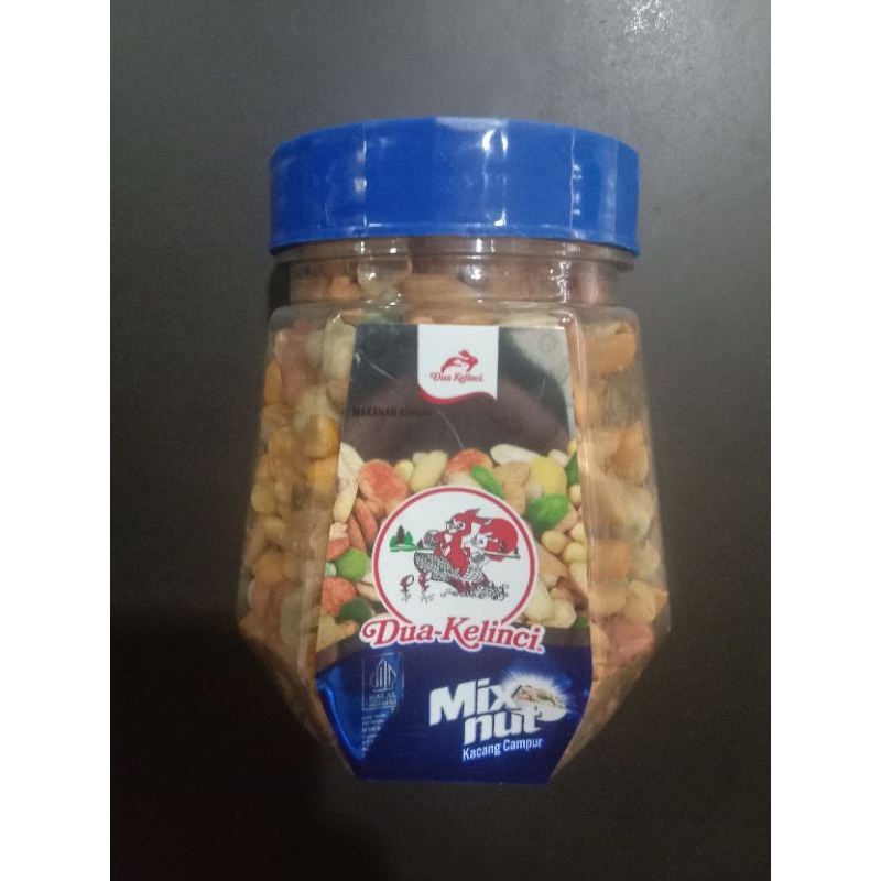 

Kacang Dua kelinci Lovet 120gr dan mix nut 150gr