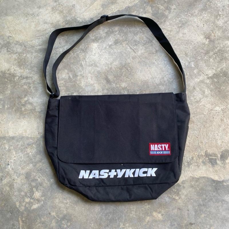 slingbag casual NASTYKICK