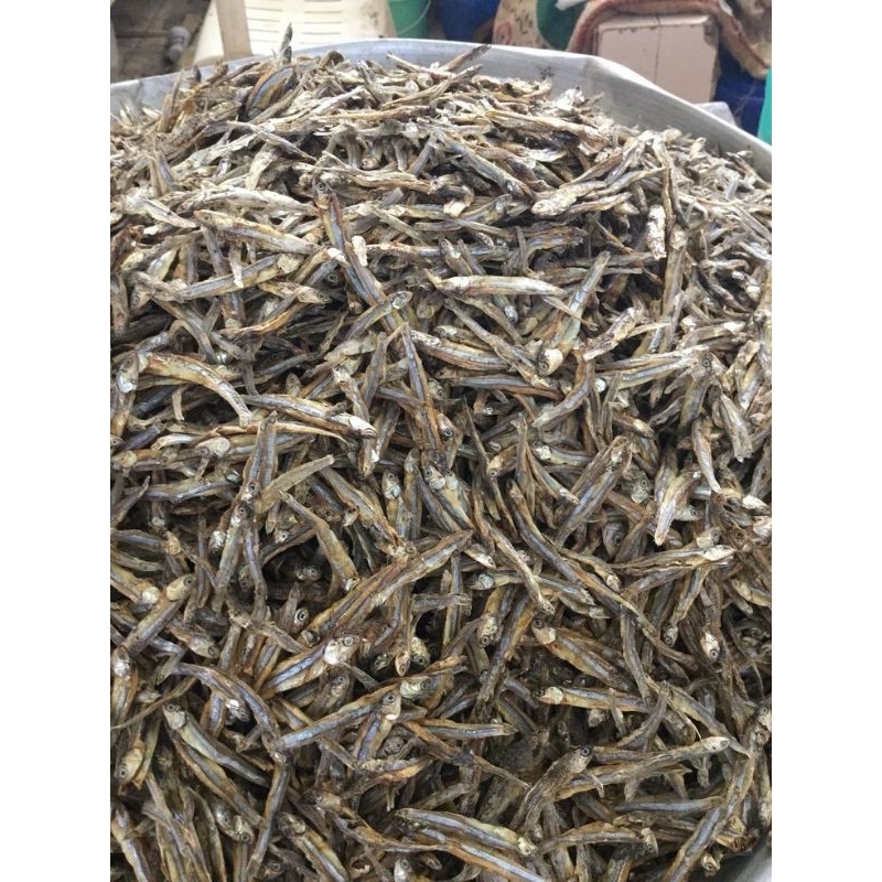 

GERRENG IKAN ASIN MADURAA 1KG