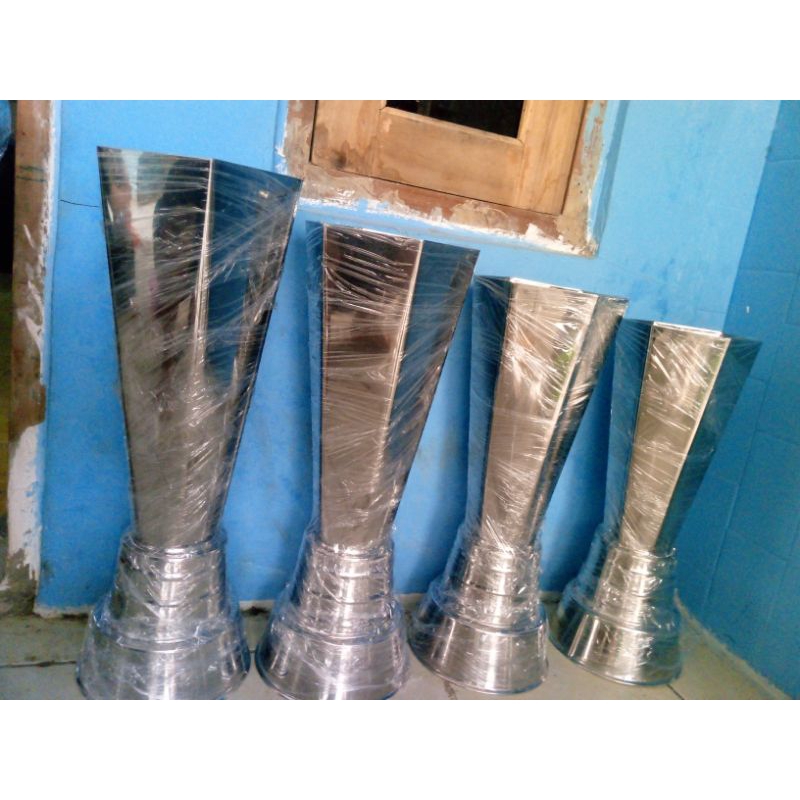 piala staenlleas UEFA CHAMPIONS