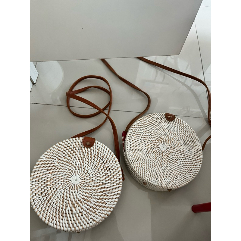 Tas Bali rotan warna putih