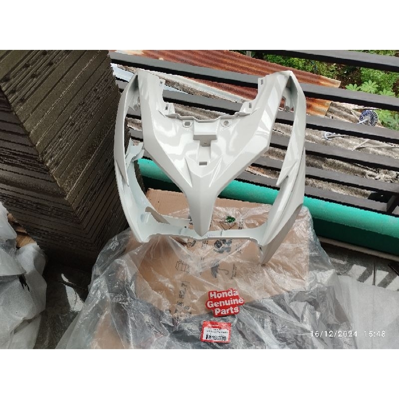 COVER FRONT COVER TAMENG VARIO 125 OLD /  64301KZR600 SERIES