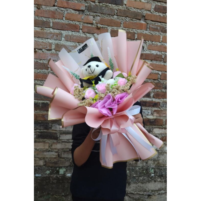 

Buket boneka toga For Graduation Ukuran Besar