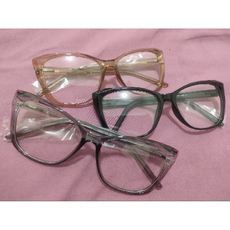kacamata model cat eye
