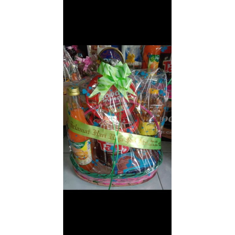 

Parcel lebaran/Parcel taun baru