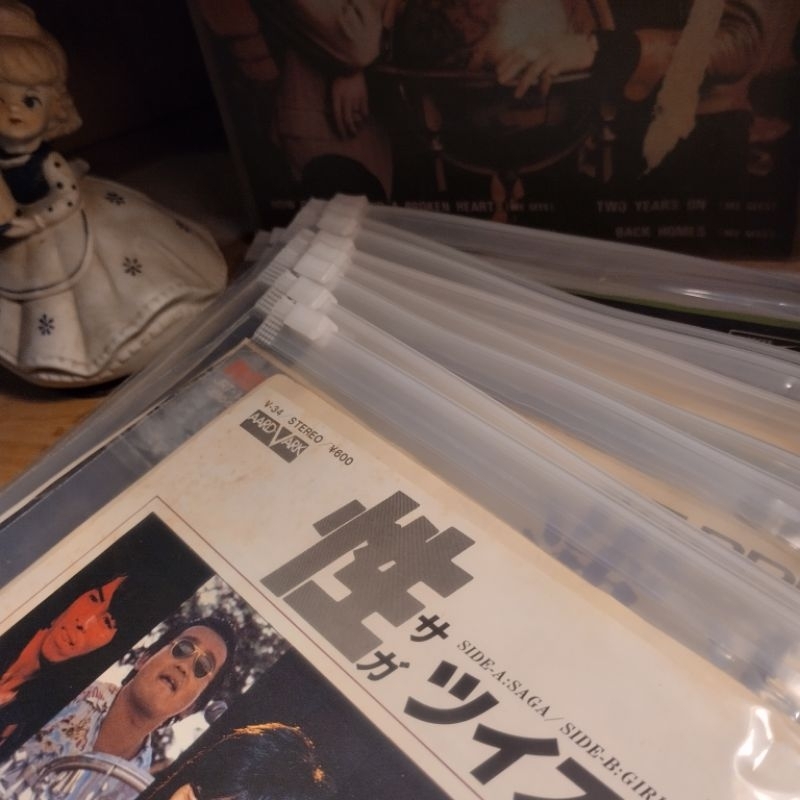 Vinyl record outer atau plastik cover vinyl 7 inch