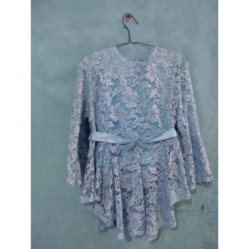 preloved kebaya brukat biru