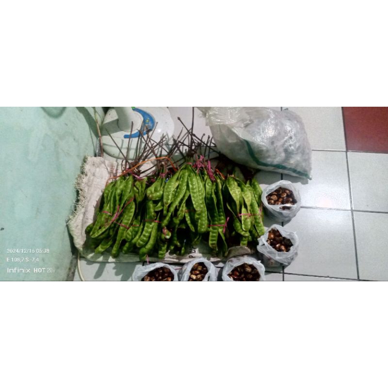 

petai Pete per papan