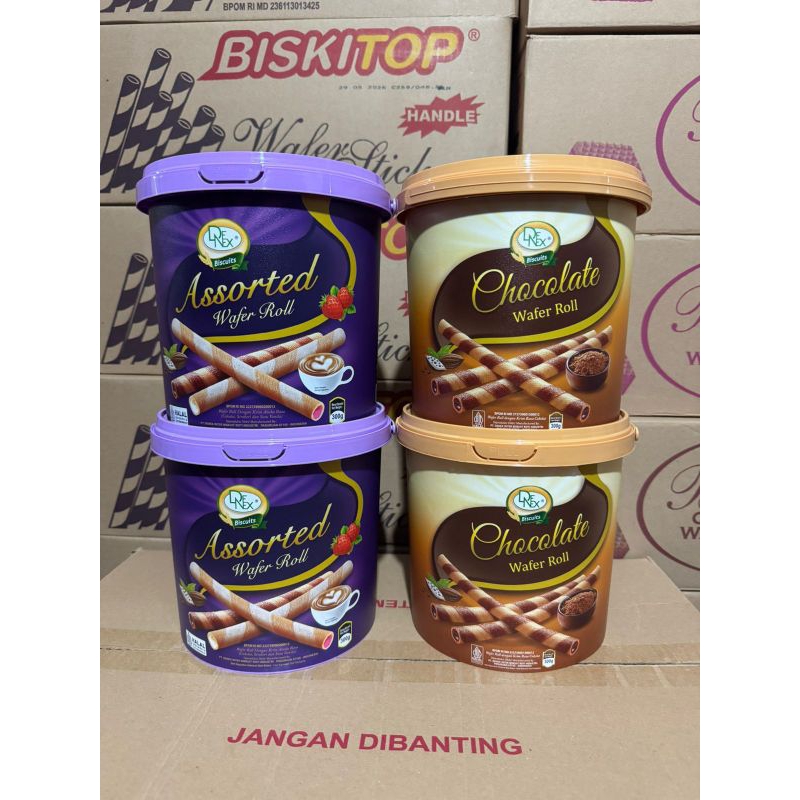 

Denex wafer roll timba 1 karton isi 6