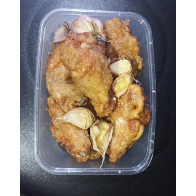 

Ayam Goreng Bawang Putih 8 potong