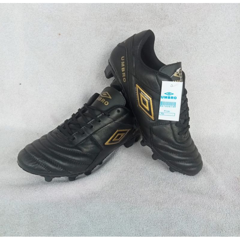 UMBRO | SEPATU BOLA KULIT ASLI