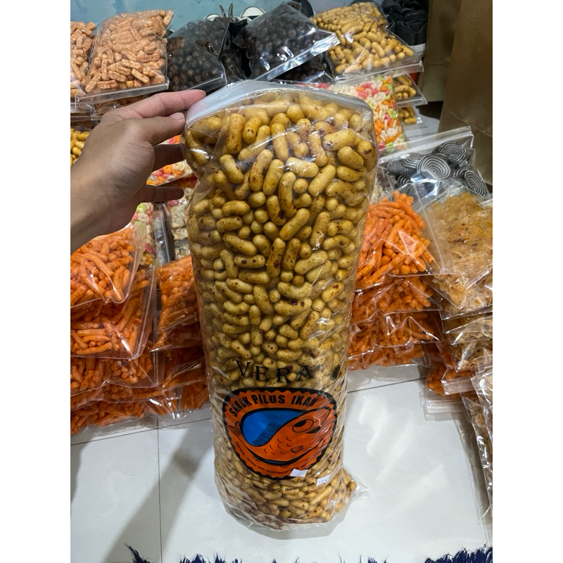 

KRIPIK PILUS RUJAK 1 Ball (1,7kg)