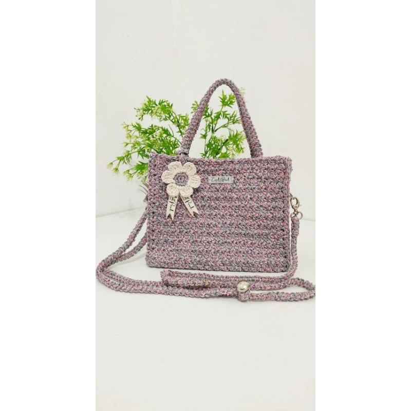 SQUARE BAG ( Tas Rajut Wanita )