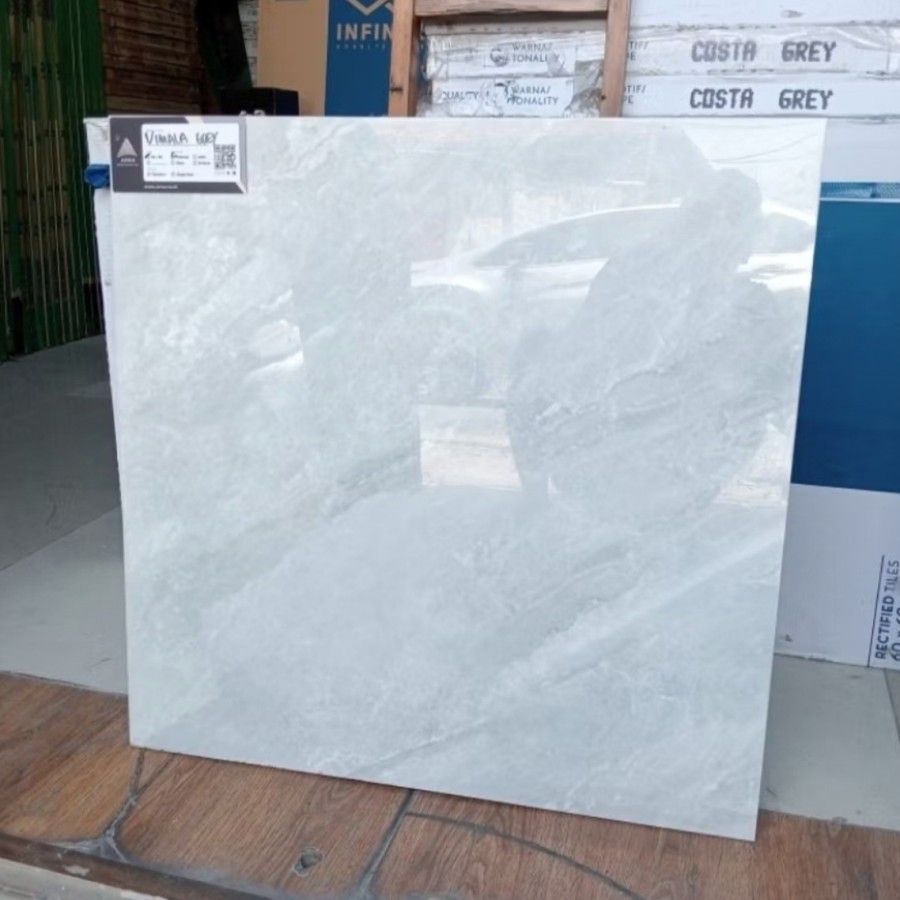 GRANIT LANTAI MOTIF MARMER ABU GLOSY UKURAN 60X60 | ARNA VIMALA GREY