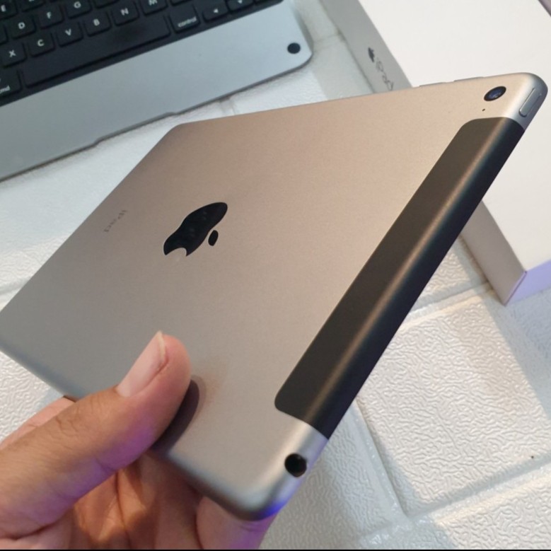 IPAD MURAH IPHONE PAD MURAH  SECOND BERKUALITAS UNTUK BELAJAR DAN KERJA SANGAT SESUAI SEKAI pad Mini