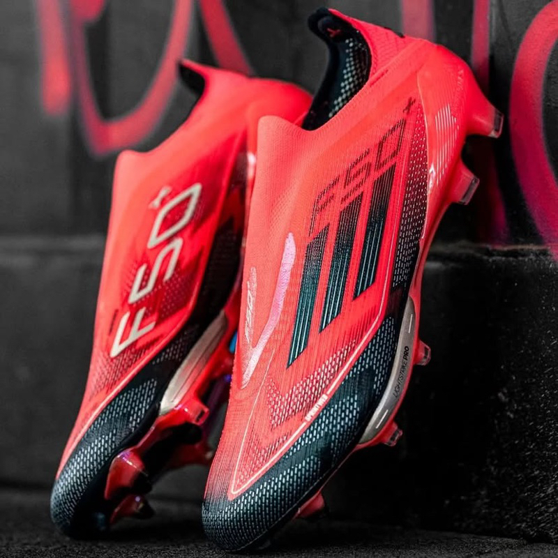 Sepatu Bola Adizero F50 + Vivid Pack