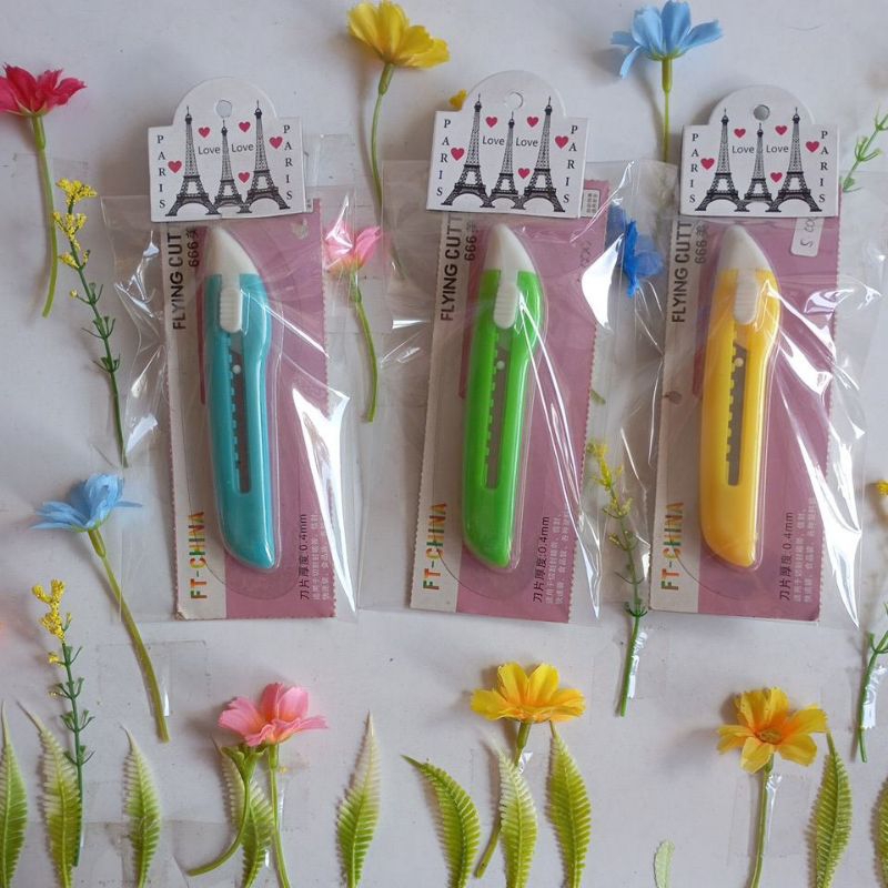 

(bukan grosir) [Aesthetic by fss.id] cutter/pisau kecil/alat pemotong/kater