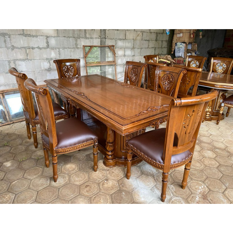 Meja makan jati 6 kursi Meja makan 6 kursi ukiran kayu jati Meja makan ukir jati