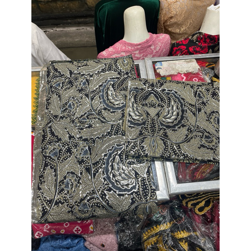 kain prada pengantin premium | kain prada manten | kain prada pengantin | kain | batik | prada | sew