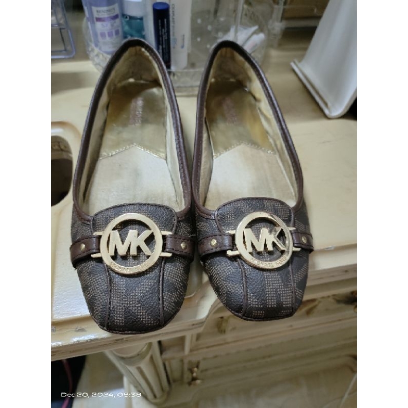 Flatshoes MK fulton Moc size 9.5