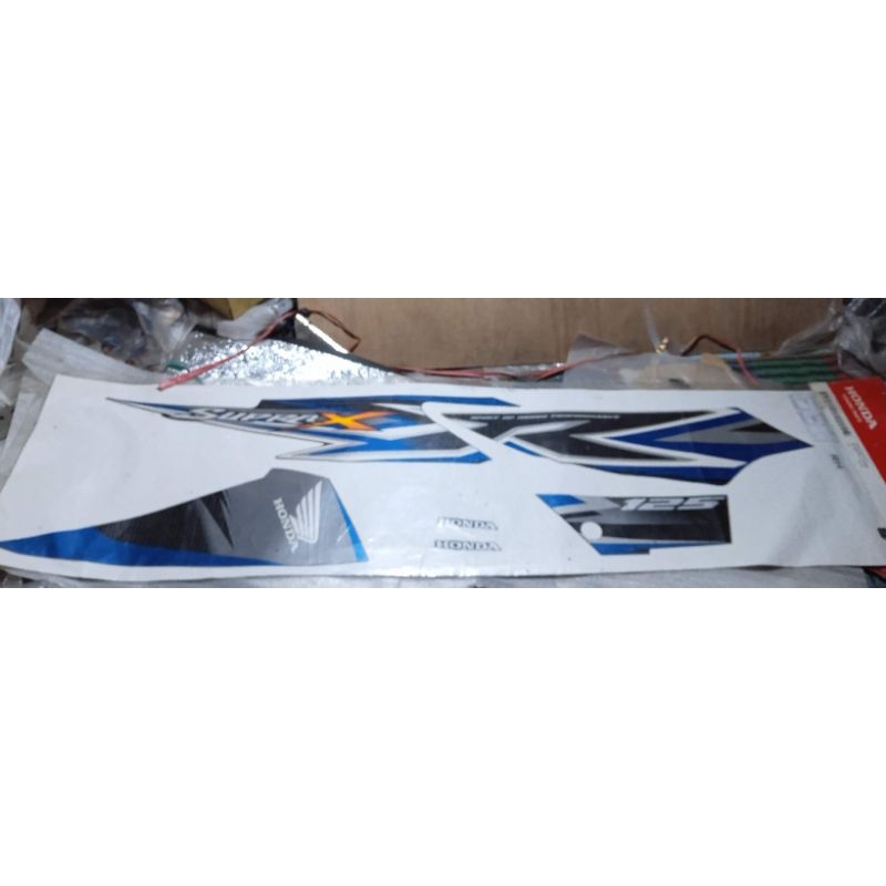 871x0 kyl a00 zbr original AHM Astra Honda motor black red striping stiker box cover body set kanan 