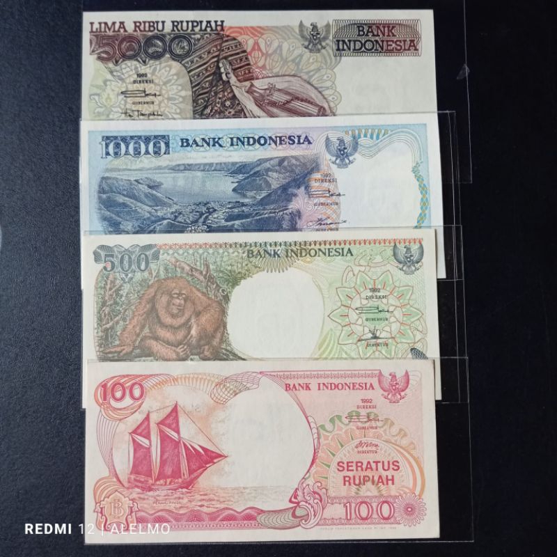 paket 4 lembar uang kertas indonesia 100+500+1000+5000 tahun 1992 mulus gres