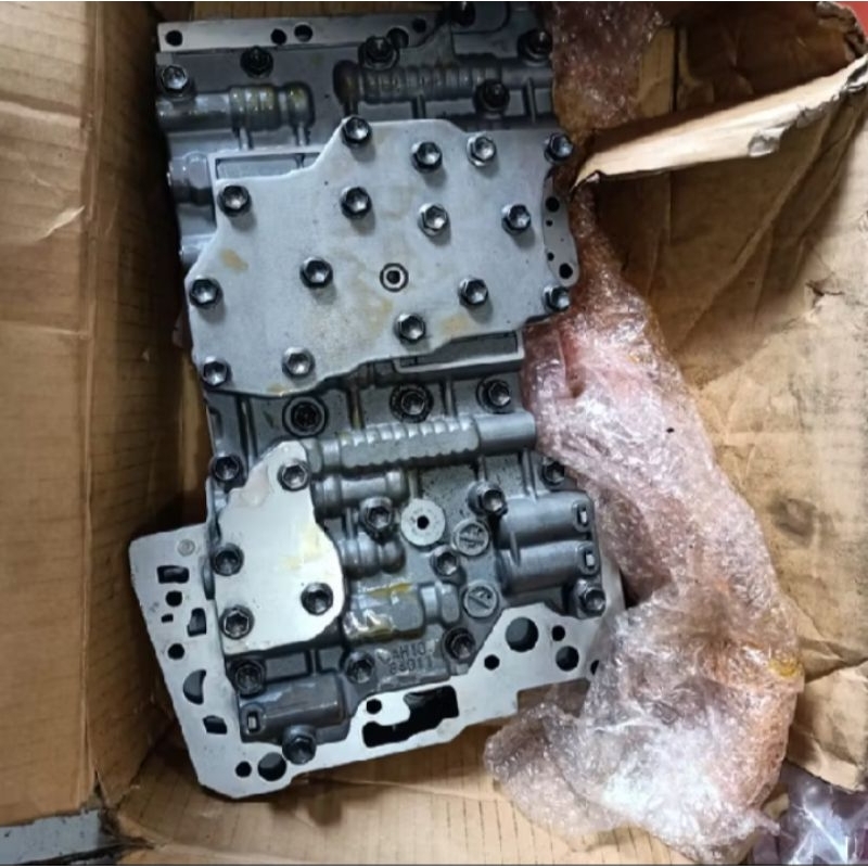 Body Valve TOYOTA INNOVA, FORTUNER VRZ, HILUX ORIGINAL