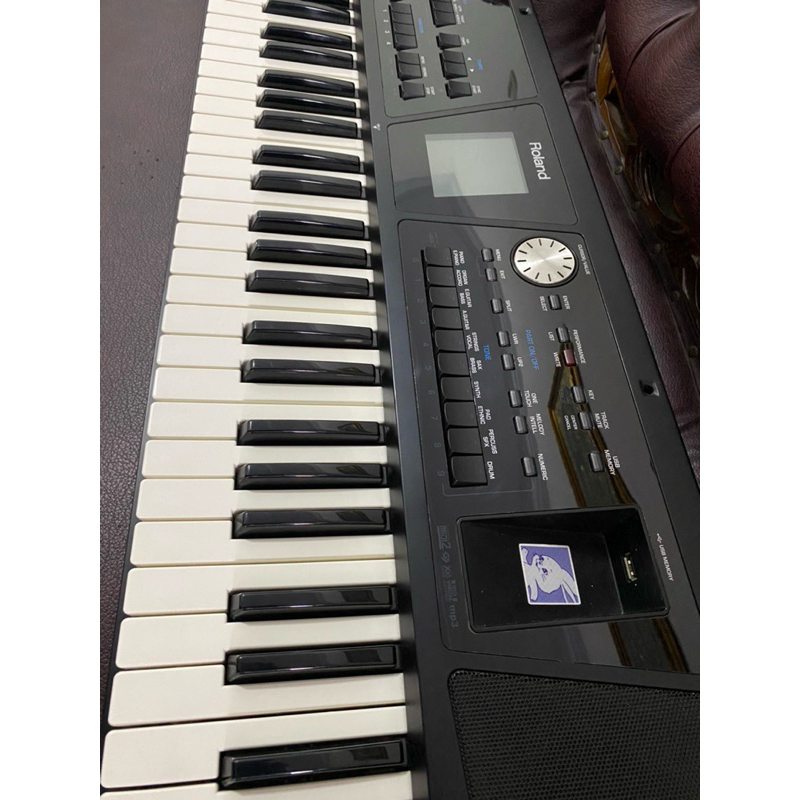 KEYBOARD ROLAND BK5